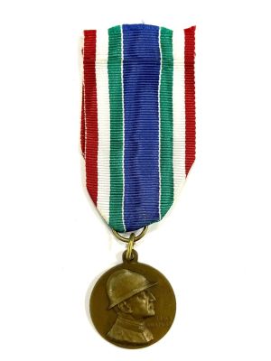 Памятная медаль герцога Аосты Эммануила Филиберто, командующего 3 армией первой мировой войны. 