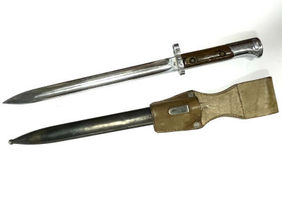 Штык к винтовке &laquo;Маузер&raquo;. Чехословакия, 1924 г. 
Клинок, гарда, затыльник - никелированные. 