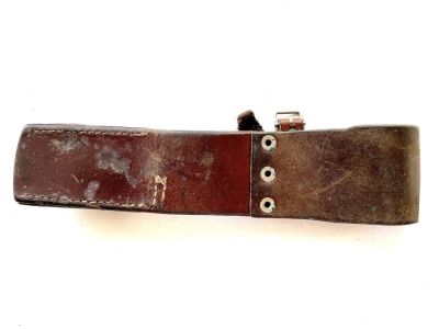 Подвес к штыку Карл Густав. Швеция, 1895 г. Кожа. 
Длина 245мм, ширина 60 мм.