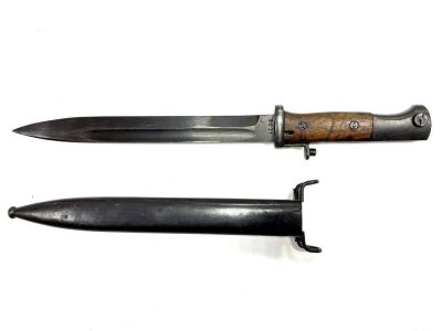 Штык к84/98. Маузер. Под винтовку Гранд - для норвежской армии. 
В комплекте 2 тома 