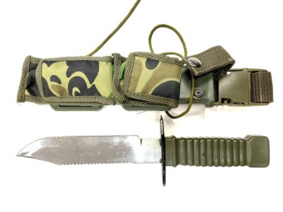 Нож армейский Тайвань. (Коммерческая версия). Плюс двухтомник Кулинский, Воронов, Штыки мира.