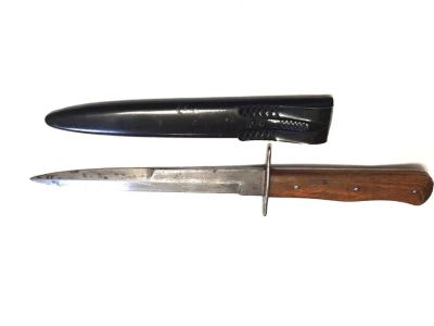 Нож парашютистов Люфтваффе, 1942 г., Германия. 
На пяте клеймо военной приемки - 