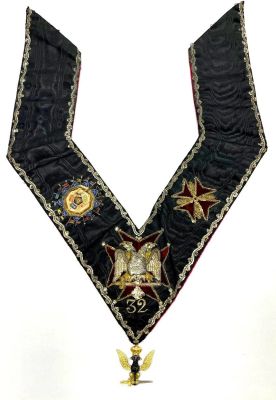 Масонская шейная лента с орлом. 32 градус шотландского обряда. Шитье серебряными нитями. Орел - 