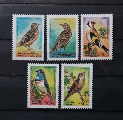 1995г. Фауна. Певчие птицы России, серия. Состояние **. Кат. №221-225