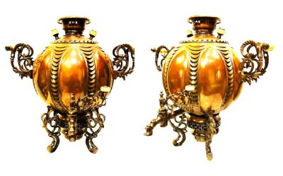 Самовар Шар - Паук. Фабрика Василия Степановича Баташева Тула. Начало ХХ века. 
Высота 48 см 
