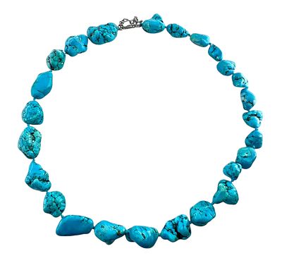 Ожерелье из бирюзовых бусин. Длина 60 см.