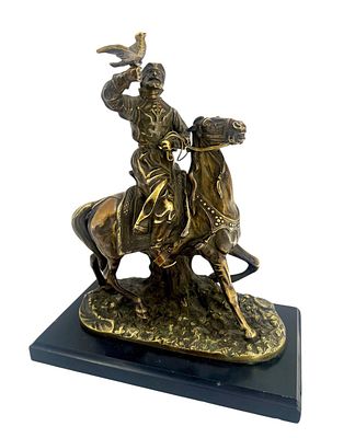 Скульптура "Царский сокольничий". Предположительно ранняя работа Лансере. Скульптура "Царский 