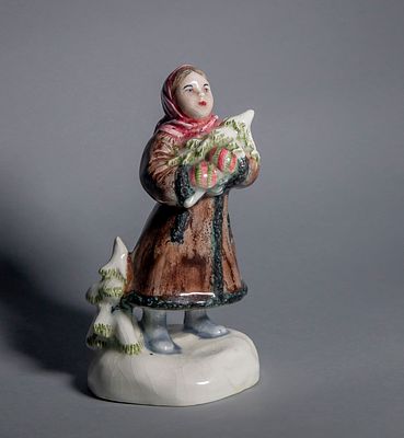 [Авторский экземпляр] Скульптура &laquo;Девочка с ёлочкой&raquo;. М. Холодная. СССР, ЗиК Конаково, 1957 г. С 