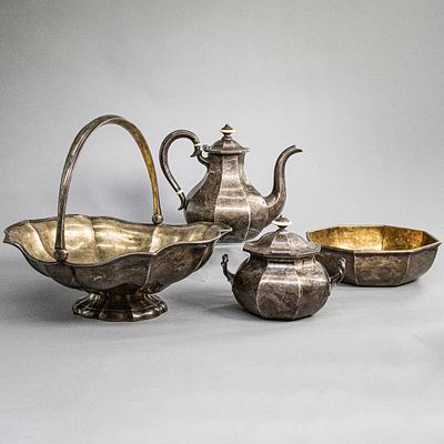 [Топ-лот] Чайный набор: чайник, сахарница, капельник, фруктовница. Россия, Сазиков, 1858-59 гг. 