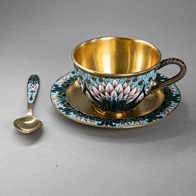 Кофейная пара с ложкой. Серебро 916 пр., эмаль, скань, золочение. Ленинградская ювелирная 