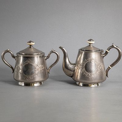 [Отличная коллекционная сохранность] Чайник и сахарница с орнаментом в русском стиле. Серебро 