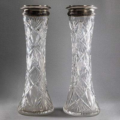Парные вазы с серебряной оправой. Хрусталь, серебро 84. Москва. Российская империя. 1880-1908 гг. 