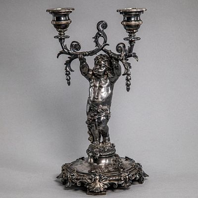 [Редкость] Подсвечник на две свечи в виде путти держащего ветви. Серебро 84. Литье, чеканка 
