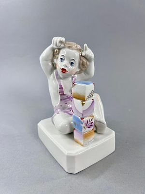 [Авторский экземпляр] Скульптура "Малыш-бычок". Бернацкая М.В., Патов К.Л. Россия, Москва 