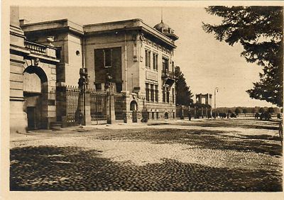 Ленинград. Бывший особняк Кшесинской - первое место пребывания ЦК партии большевиков.