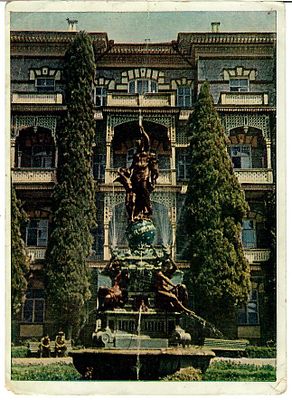 Крым. Гурзуф. Фонтан "Ночь". Цв. фото И. Шагина.