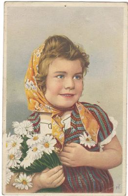 Девочка с букетом ромашек. Printed ib Germany. Загиб уголка. След от кнопки.