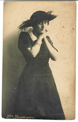 [Имп. Б. театр] Прима-балерина В. Каралли. 1915-1916 гг.