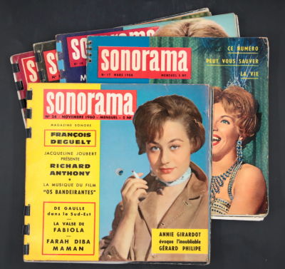 סונוראמה Sonorama - לוט 5 מגזיני תקליטים צרפתיים (משולבים תקליטים עשויים ניילון בין העמודים) 