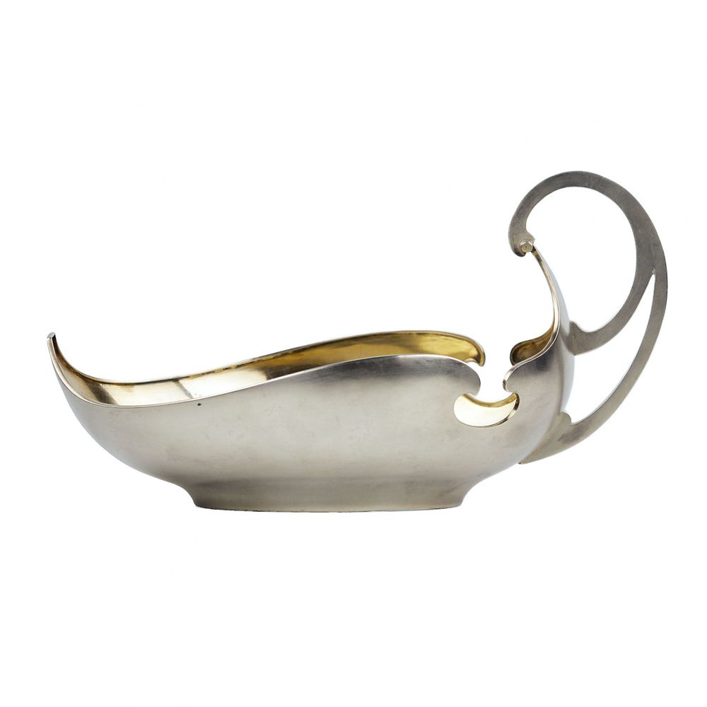 SILVER LADLE IN THE STYLE OF RUSSIAN MODERN, 5TH ARTEL OF JEWELERS, RUSSIA, EARLY 20TH CENTURY. A 