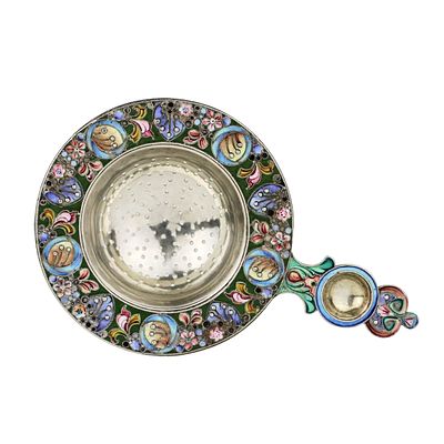 Russian silver tea strainer, with enamel decor, in the spirit of Russian Art Nouveau. Round 