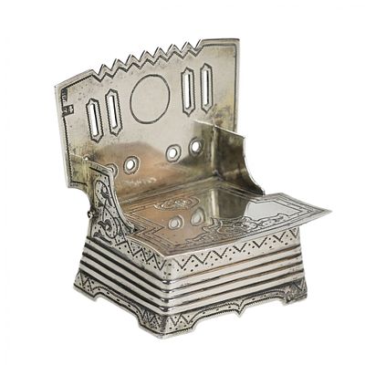 Серебряная солонка Трон. Москва. Россия. 1867 год. Изысканная, серебряная солонка выполнена в 