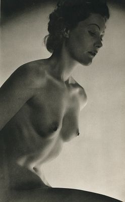 Nude by John Everard. C1941. Photogravure from Judgement of Paris. 11.25 x 7.125 in
