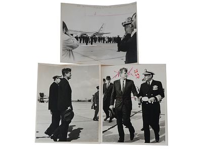 ORIGINAL PHOTOS OF US PRESIDENT JOHN F KENNEDY. A lot of three original black-and-white 