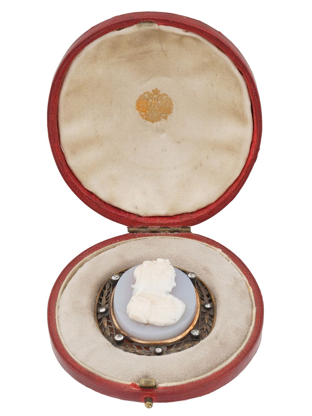 RUSSIAN 14K GOLD CAMEO BROOCH WITH DIAMONDS IOB. A Russian 14K gold cameo brooch with diamonds. 