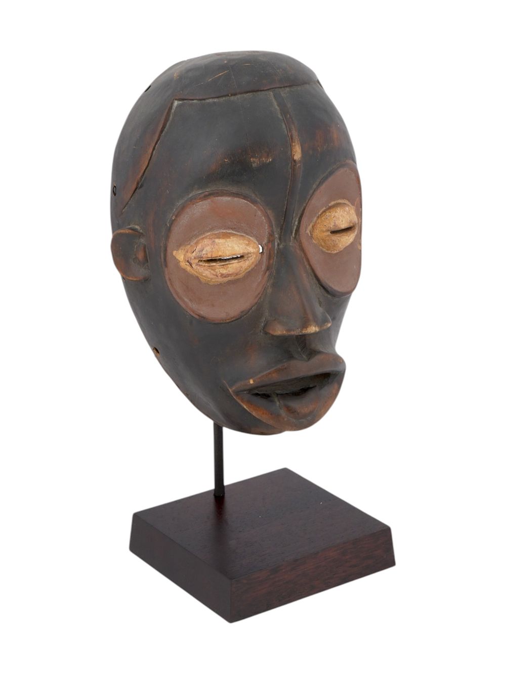 CENTRAL AFRICAN BAULE PEOPLE CARVED WOODEN MASK. A Central African Ivory Coast hand carved 