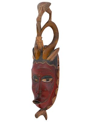 WEST AFRICAN BAULE PEOPLE WOOD MASK FROM IVORY COAST. A West African Baule people hand carved