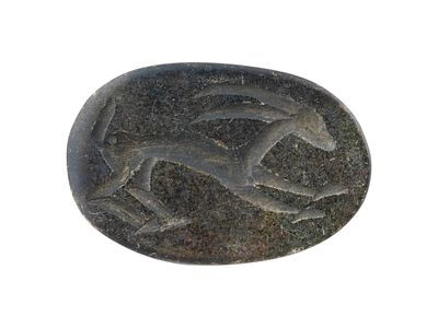 ANCIENT SUMERIAN STEATITE SEAL STAMP 3000 TO 2000 BC. An ancient Sumerian rounded hand carved