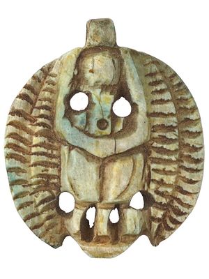 ANCIENT EGYPTIAN CARVED LIMESTONE SCARAB AMULET PENDANT. An ancient Egyptian hand carved green