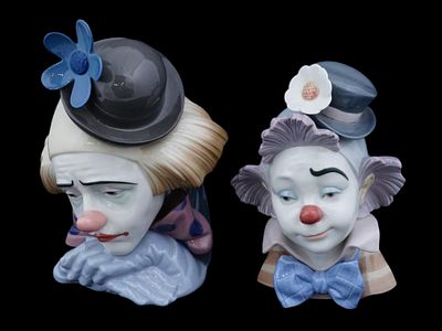 LOT OF SPANISH LLADRO PORCELAIN CLOWN HEAD FIGURES. A lot of two Spanish lladro porcelain clown 