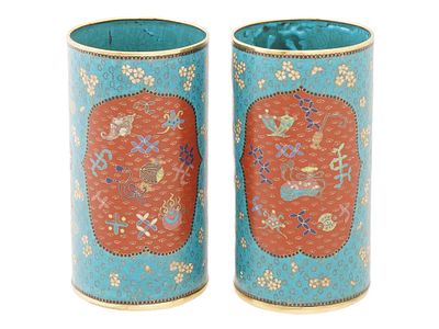 ANTIQUE JAPANESE MEIJI ERA CLOISONNE ENAMEL BRUSH POTS. An antique Japanese Meiji era cloisonne 