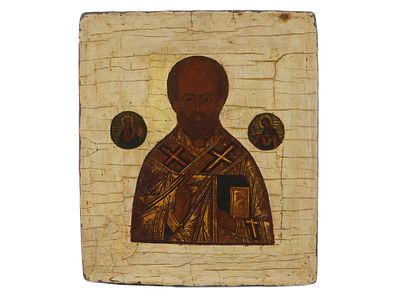 ANTIQUE 17TH C RUSSIAN ORTHODOX ICON SAINT NICHOLAS. An antique Russian Orthodox hand painted 