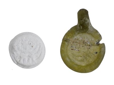 100 TO 300 AD ANCIENT ROMAN GLASS MENORAH PENDANT. An ancient Roman green glass intaglio pendant 