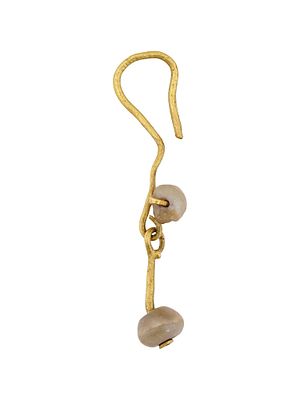 100 TO 300 AD ANCIENT ROMAN GOLD AND PEARL EARRING. An ancient Roman Gold hoop type earring 