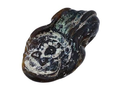 ANCIENT BYZANTINE GLASS PENDANT WITH JESUS CHRIST. An ancient Byzantine glass pendant. The 