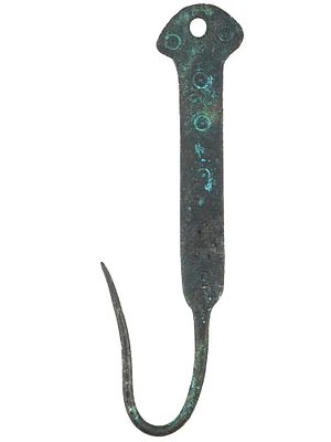 RARE ANCIENT EGYPTIAN FISHING HOOK 1ST MILLENNIUM BC. An extremely rare ancient Egyptian bronze 