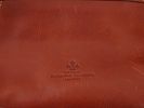 VINTAGE EUROPEAN ITALIAN SPANISH LEATHER BAGS. A lot of three vintage European leather bags. The Image - 9