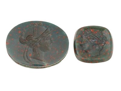 LOT OF TWO ANTIQUE HAND CARVED STONE PORTRAITS CAMEOS. A lot of two antique hand-carved stone 