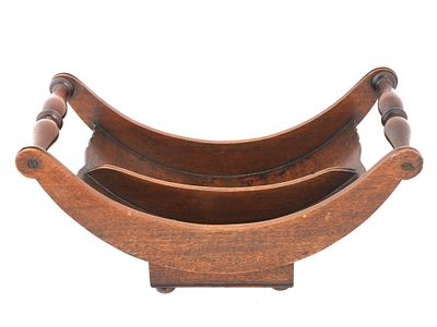 ANTIQUE 18TH C ENGLISH MAHOGANY WOOD CHEESE RUNNER. An antique 18th century, English mahogany 