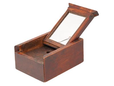 ANTIQUE KOREAN JOSEON WOODEN PILLOW AND MIRROR BOX. A rare antique Korean, Joseon Dynasty square 