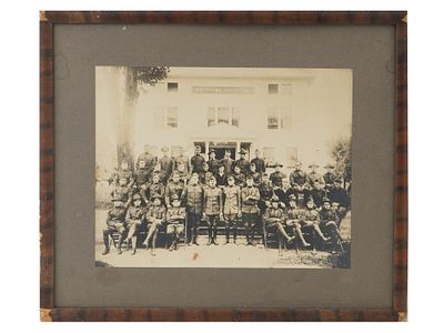 WWI 1916 AMERICAN MILITARY GROUP PHOTO FRAMED. A WWII American group photograph depicting 