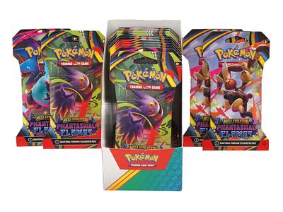 LOT OF 18 SEALED PHANTASMAL FLAMES HANGER PACKS. A bulk lot of 18 sealed "Phantasmal Flames" 