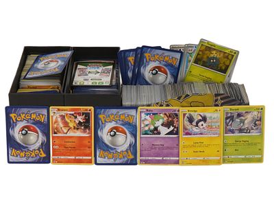 LARGE COLLECTION OF TCG POKEMON ILLUSTRATED CARDS. A large collection of Pokemon cards for the 