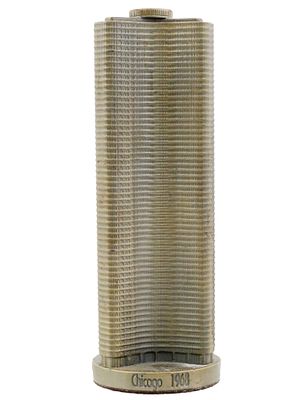 МИНИАТЮРНАЯ ФИГУРКА ЗДАНИЯ CHICAGO LAKE POINT TOWER. Винтажная скульптура из литой латуни 