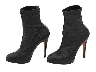 БОТИЛЬОНЫ ИЗ ЧЕРНОЙ ЛАКИРОВАННОЙ КОЖИ BRIAN ATWOOD. Пара винтажных женских ботильонов на каблуке 