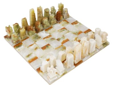 HANDCRAFTED NATURAL ONYX STONES FULL CHESS SET. A handcrafted natural Onyx stones full chess set 